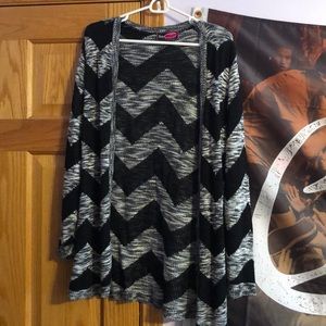 grey and black sweater Medium